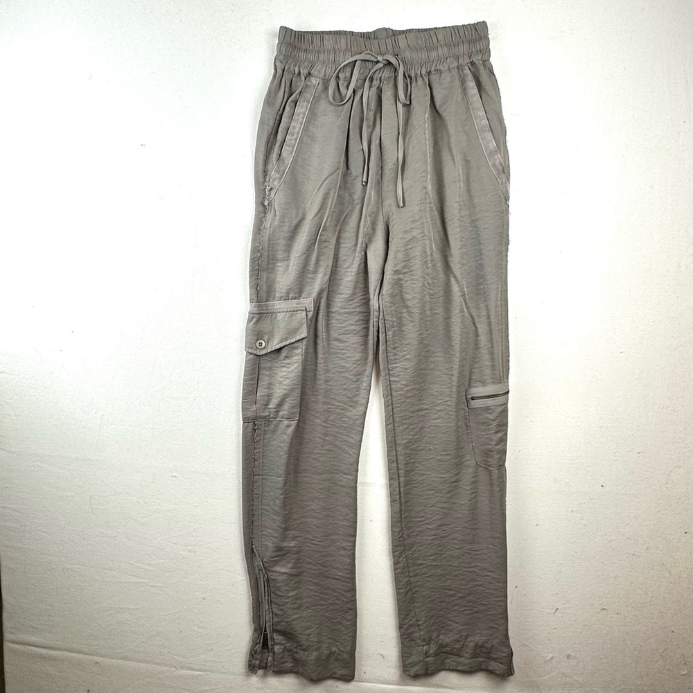 Tiny‎  Anthropologie Cargo Pants Elastic Waist Pull On Silky